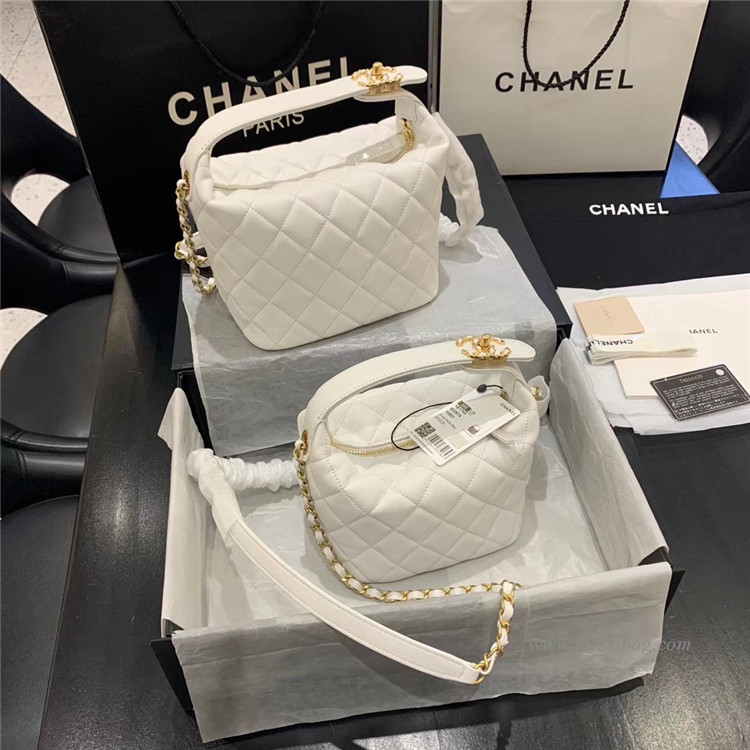 chanel hobo bag 2020